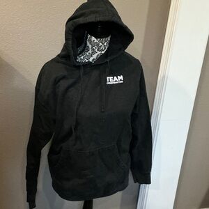 Independent Trading CO Men's Hoodie Size Medium